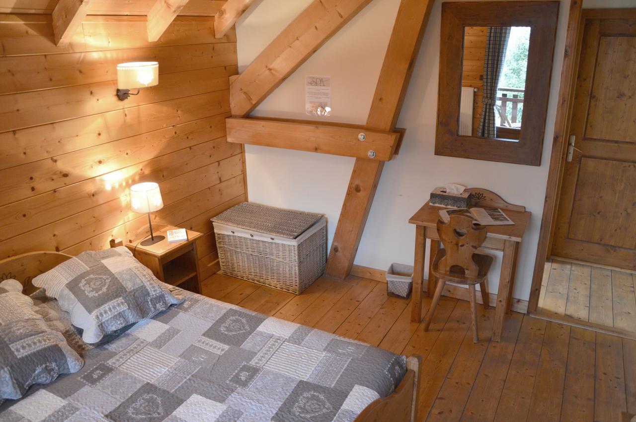 Chambre D'Hotes Les Pralets Saint-Eustache Esterno foto